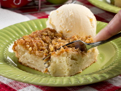 Apple Pie Dump Cake