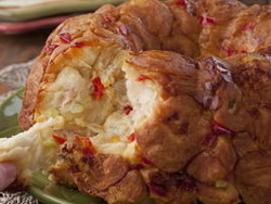 Bundt Pan Salad Bread