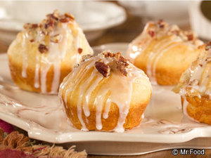 Mighty Marshmallow Crescent Puffs