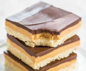 Tagalong Cookie Bars
